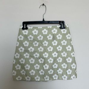 Perfect Spring/Summer mini skirt